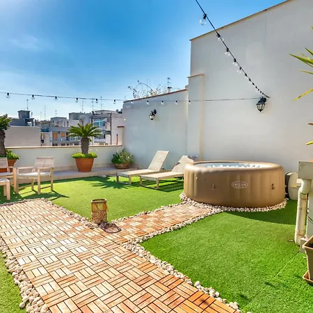 150mq Rooftop Paradise - Spacious Private Terrace Apartment Bari