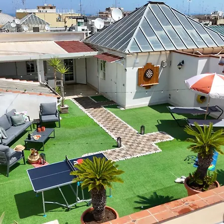 150mq Rooftop Paradise - Spacious Private Terrace *