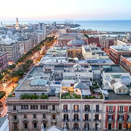 150mq Rooftop Paradise - Spacious Private Terrace Apartment *