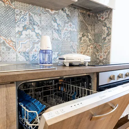 Apartman 150mq Rooftop Paradise - Spacious Private Terrace Bari