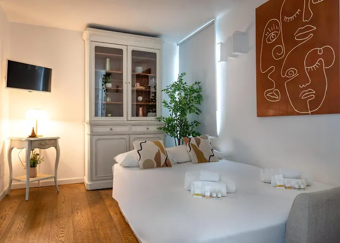 150mq Rooftop Paradise - Spacious Private Terrace Apartment