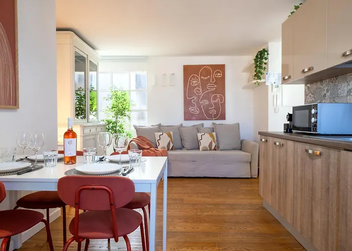 Apartment 150mq Rooftop Paradise - Spacious Private Terrace Bari